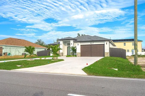 417 NELSON RD N, Cape Coral FL 33993