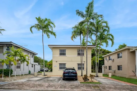 237 Madeira Ave # 2, Coral Gables FL 33134