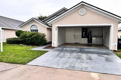 268 Haversham Way, Davenport FL 33897