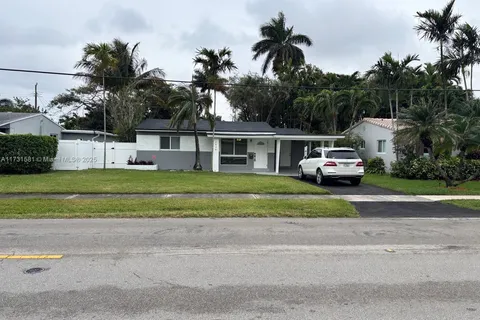 1426 Arthur St, Hollywood FL 33020