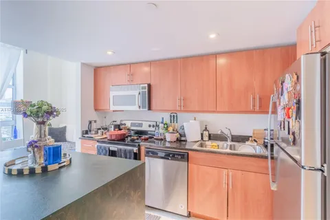 111 E Flagler St # 805, Miami FL 33131