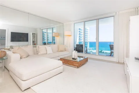 2301 Collins Ave # 938, Miami Beach FL 33139