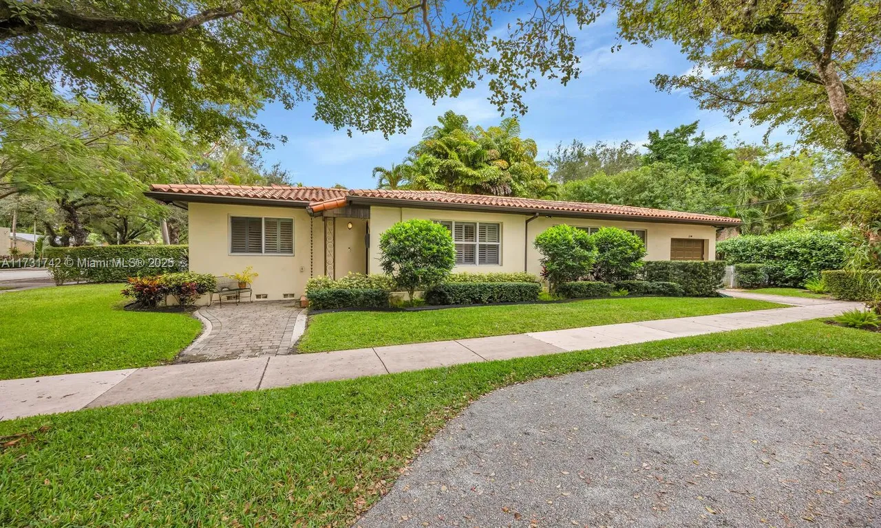 446 Majorca Ave, Coral Gables FL 33134