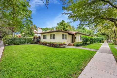 446 Majorca Ave, Coral Gables FL 33134