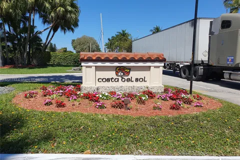 9923 Costa Del Sol Blvd # 107, Doral FL 33178