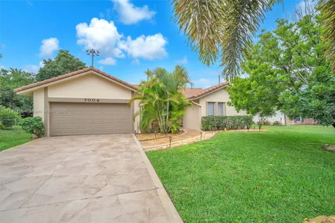 7006 NW 38th St, Coral Springs FL 33065