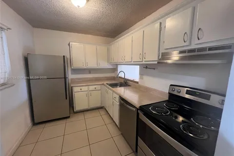 8500 SW 133rd Ave Rd # 305, Miami FL 33183