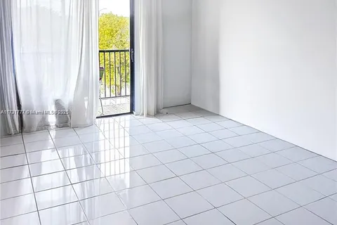 16950 W Dixie Hwy # A427, North Miami Beach FL 33160