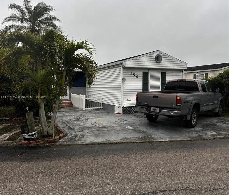 35250 SW 177 CT, Homestead FL 33034