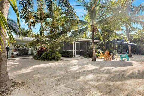 115 Toner Lane, Plantation Key FL 33036