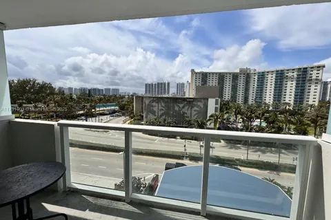 19201 Collins Ave # 436, Sunny Isles Beach FL 33160