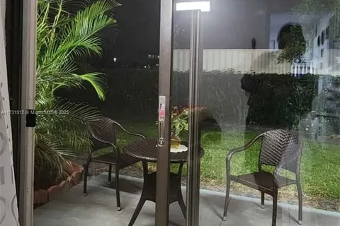 17530 NW 68TH AVE # C1005, Hialeah FL 33015