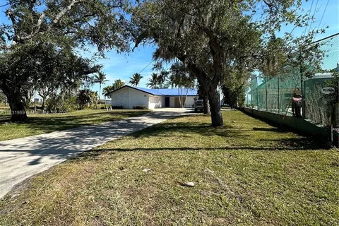 746 OveRiver drive, Fort Myers FL 33903