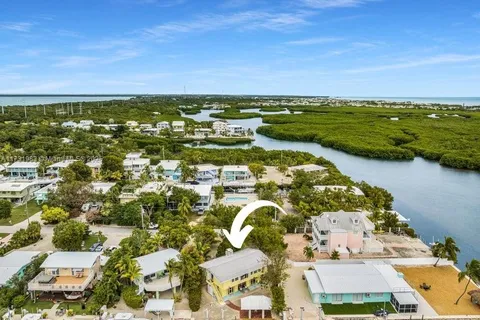 1126 Grand St, Key Largo FL 33037