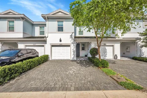 1855 Sandpiper Pointe Pl, Deerfield Beach FL 33442