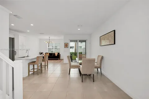 1855 Sandpiper Pointe Pl, Deerfield Beach FL 33442