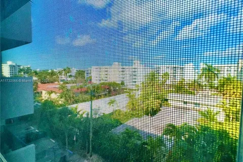 1001 91st St # 508, Bay Harbor Islands FL 33154