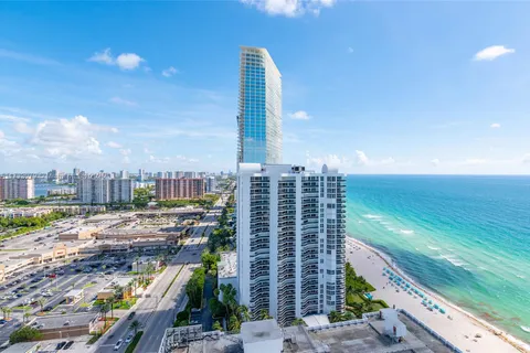 16699 Collins Ave # 2906, Sunny Isles Beach FL 33160