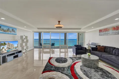 1390 S Ocean Blvd # 7A, Pompano Beach FL 33062