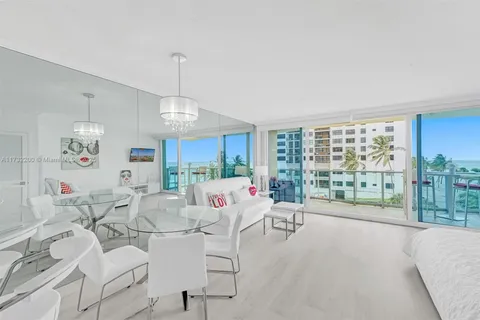 2501 S Ocean Dr, Hollywood FL 33019