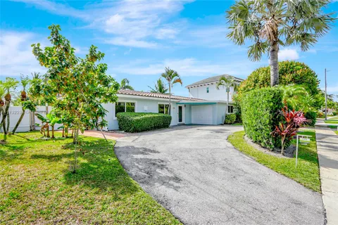 808 NE 72nd St, Boca Raton FL 33487