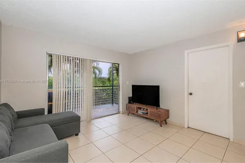 3110 N Pine Island Rd # 210, Sunrise FL 33351