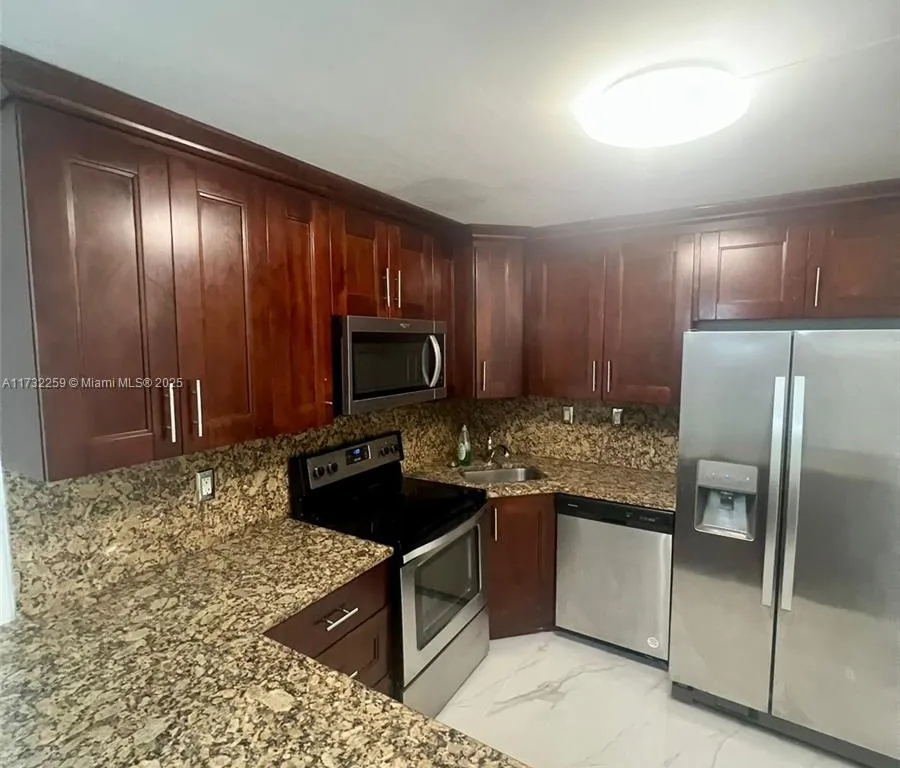 9355 SW 8th St # 322, Boca Raton FL 33428