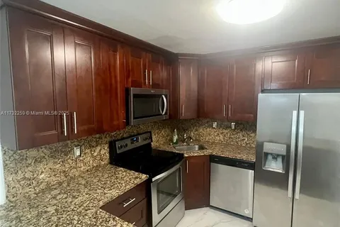 9355 SW 8th St # 322, Boca Raton FL 33428
