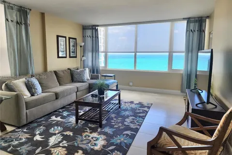 3505 S Ocean Dr # 1206, Hollywood FL 33019