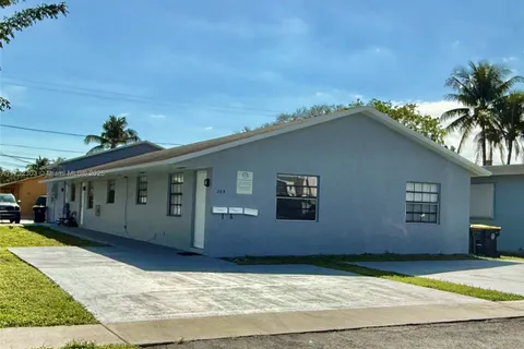 255 SW 12th St # 255, Dania Beach FL 33004