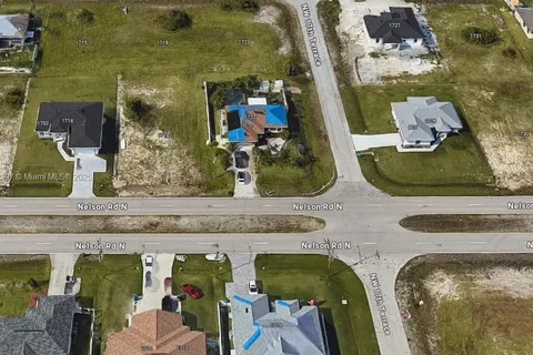 1718 N Nelson Rd, Cape Coral FL 33993