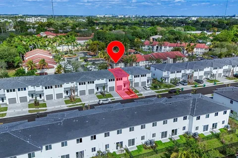 5125 SW 37 ST # 5125, Pembroke Park FL 33023