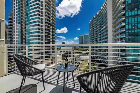 3250 NE 1st Ave # 720, Miami FL 33137