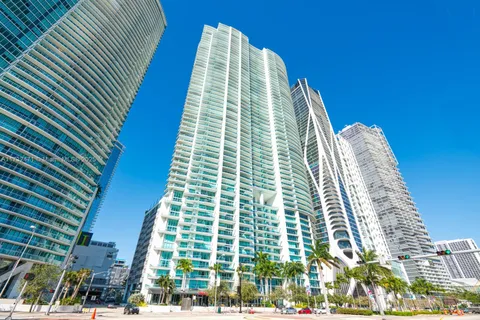 900 Biscayne Blvd # 3901, Miami FL 33132