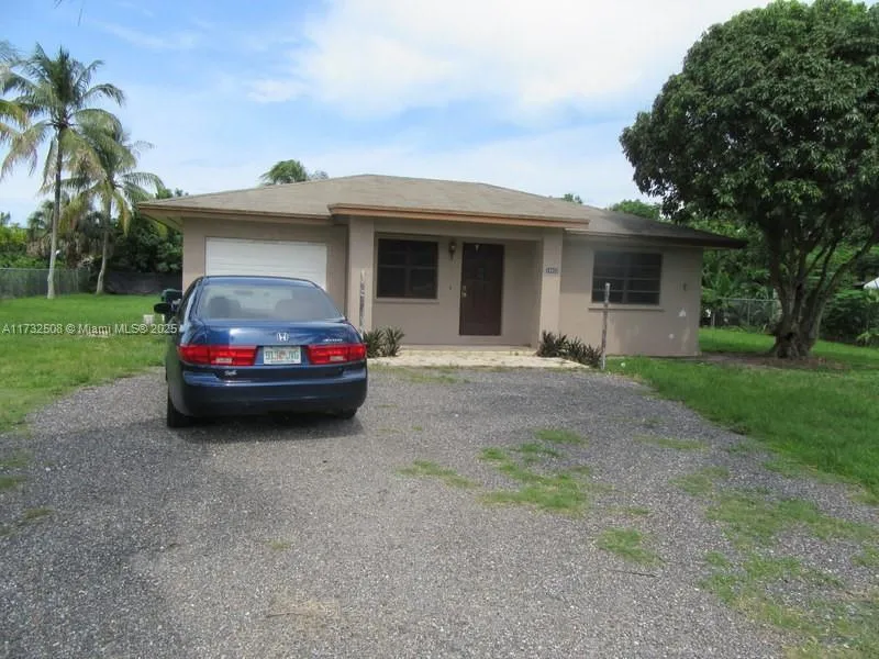 24925 SW 134th Ct, Homestead FL 33032
