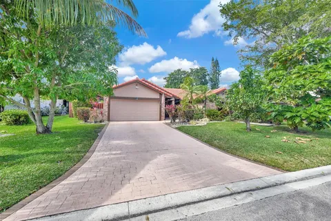 510 NW 105th Dr, Coral Springs FL 33071