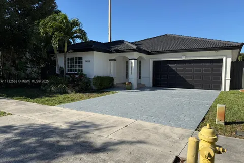 14368 NW 88th Ct, Miami Lakes FL 33018