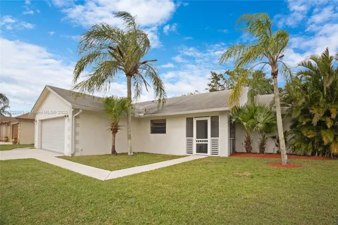 9635 Triton Ct, Boca Raton FL 33434