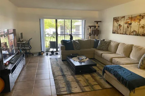 16278 Laurel Dr # 202, Weston FL 33326