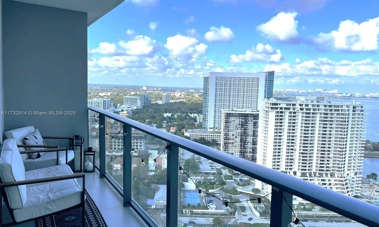 501 NE 31st St # 2902, Miami FL 33137