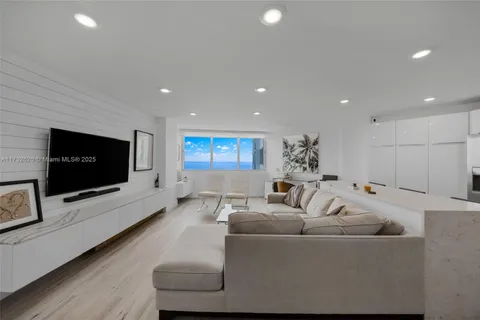 7135 Collins Ave # 1202, Miami Beach FL 33141