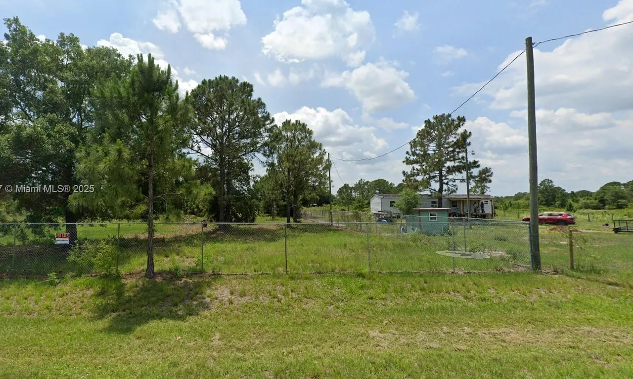 460 Horse Club Ave, Clewiston FL 33440