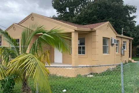 6830 NW 14th Ave # 0, Miami FL 33147