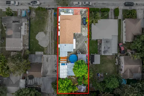 400 NW 32nd St, Miami FL 33127