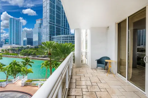 901 Brickell Key Blvd # 702, Miami FL 33131