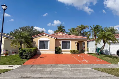 17482 SW 143rd Pl, Miami FL 33177