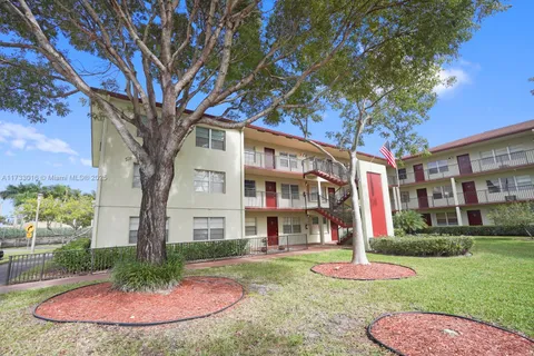 151 SW 135th Ter # 302T, Pembroke Pines FL 33027