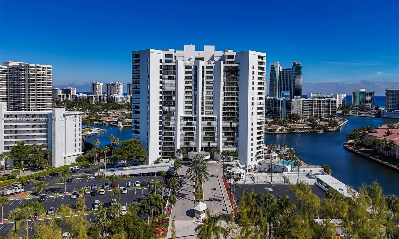 300 Three Islands Blvd # 102, Hallandale Beach FL 33009