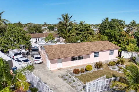 26750 SW 125th Ave, Homestead FL 33032