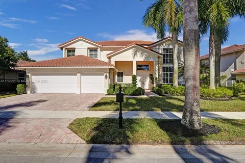 1633 Victoria Pointe Ln, Weston FL 33327